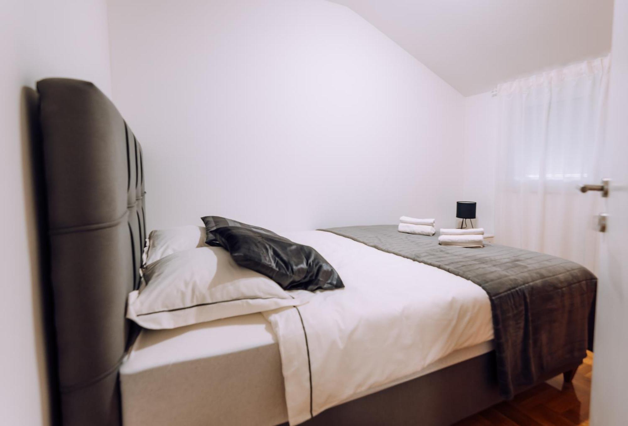 Apartment Sara Загреб Экстерьер фото
